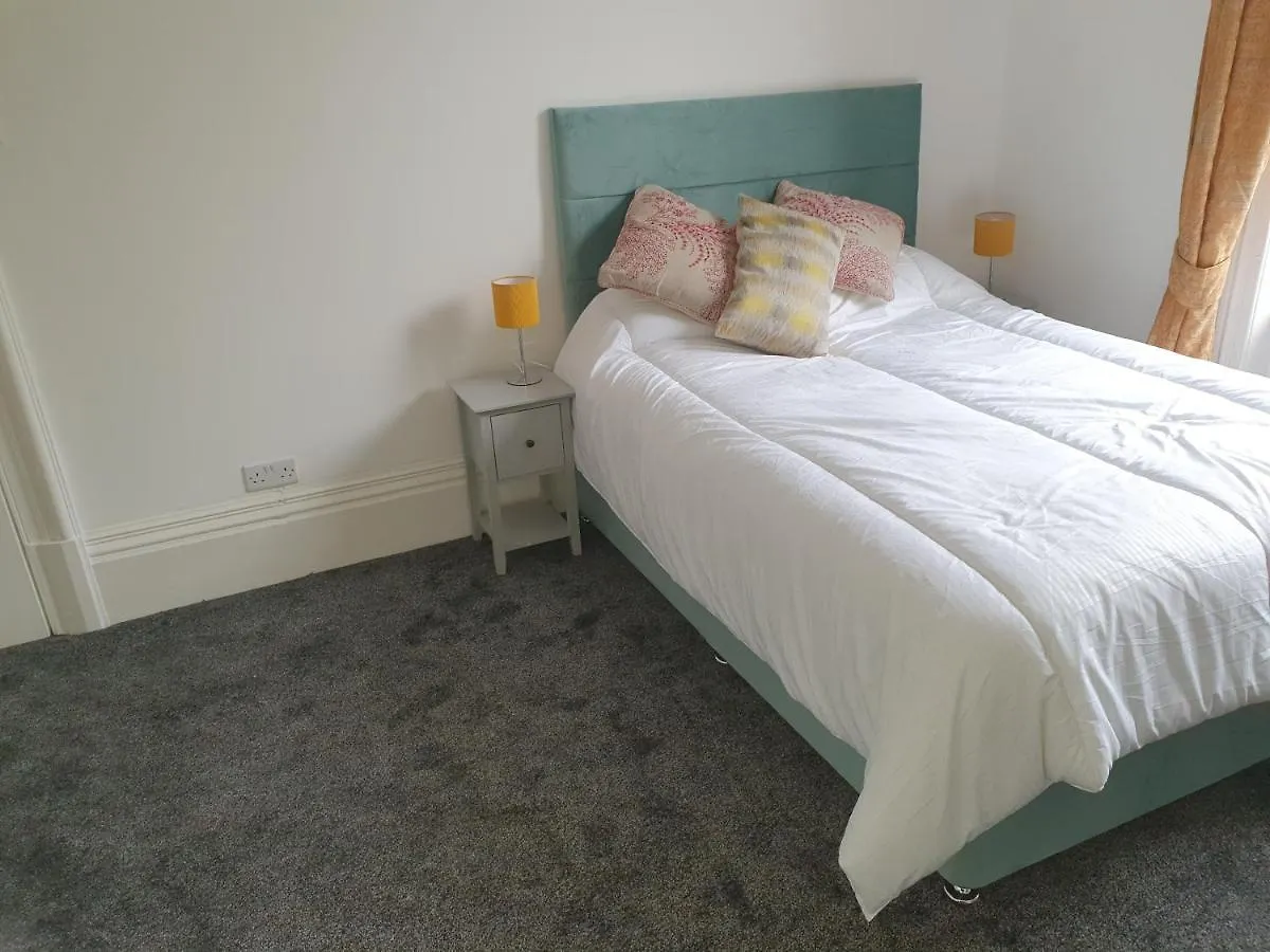 Affittacamere Hotel Lyndene House Huddersfield