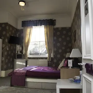 Гостевой дом Ashfield, Хаддерсфилд