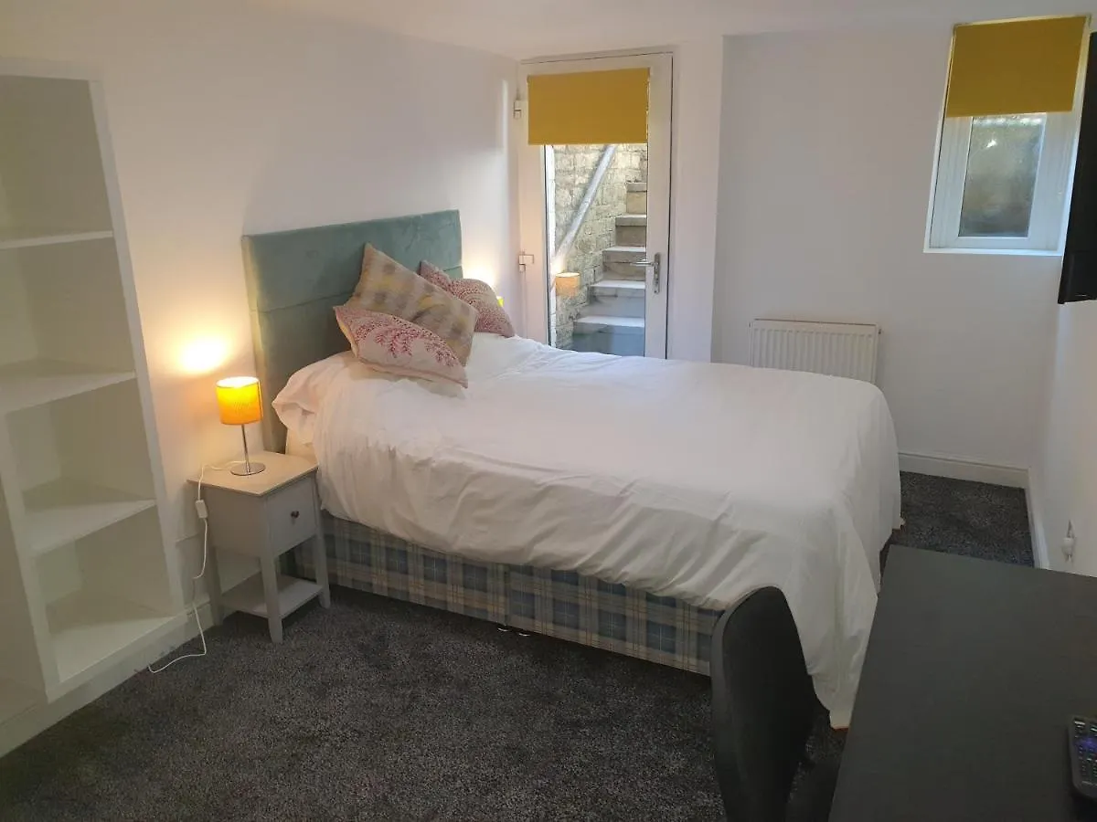 Lyndene House Hotell Huddersfield 0*,  Storbritannien