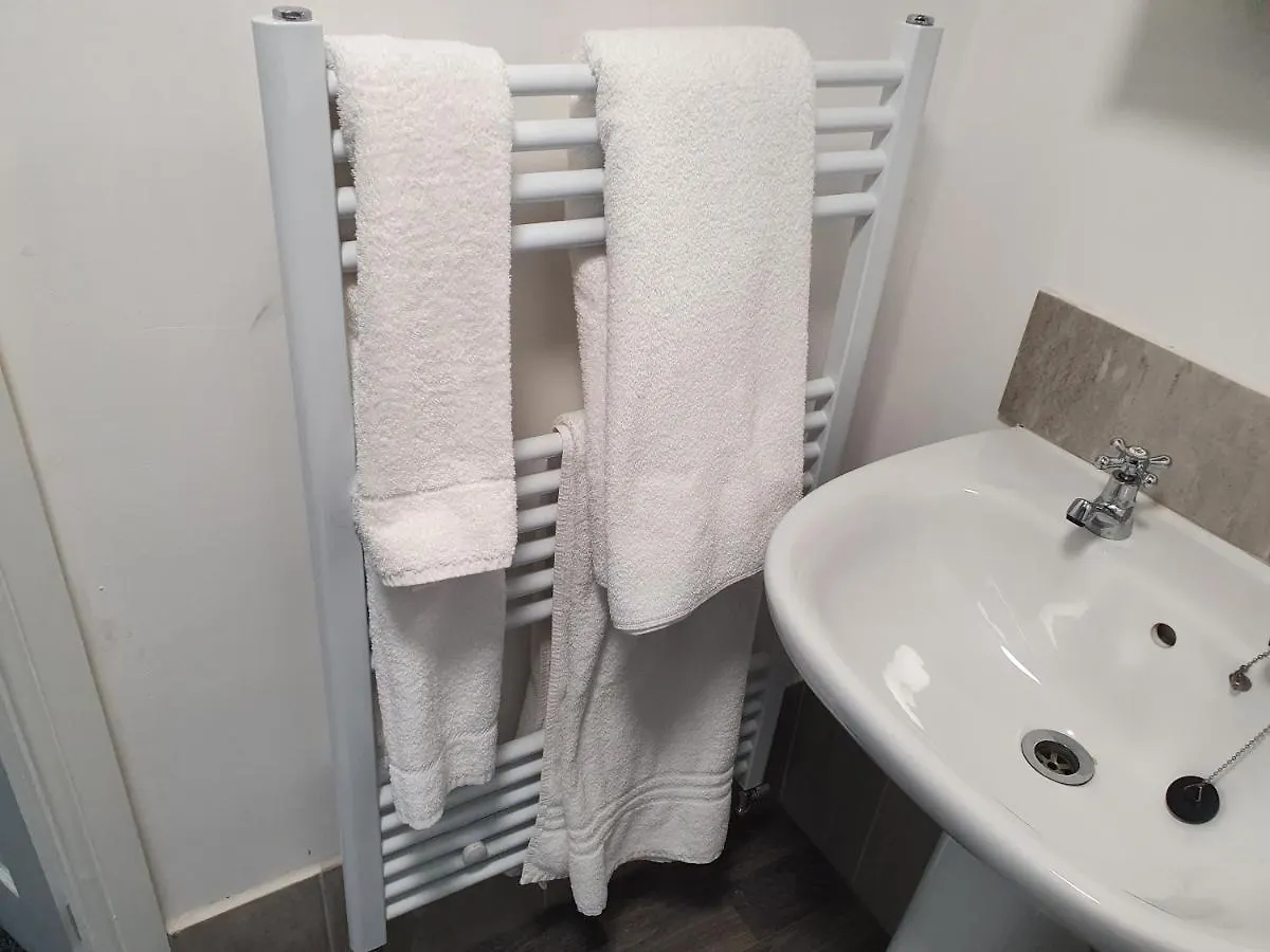 Lyndene House Hotell Huddersfield Pensionat